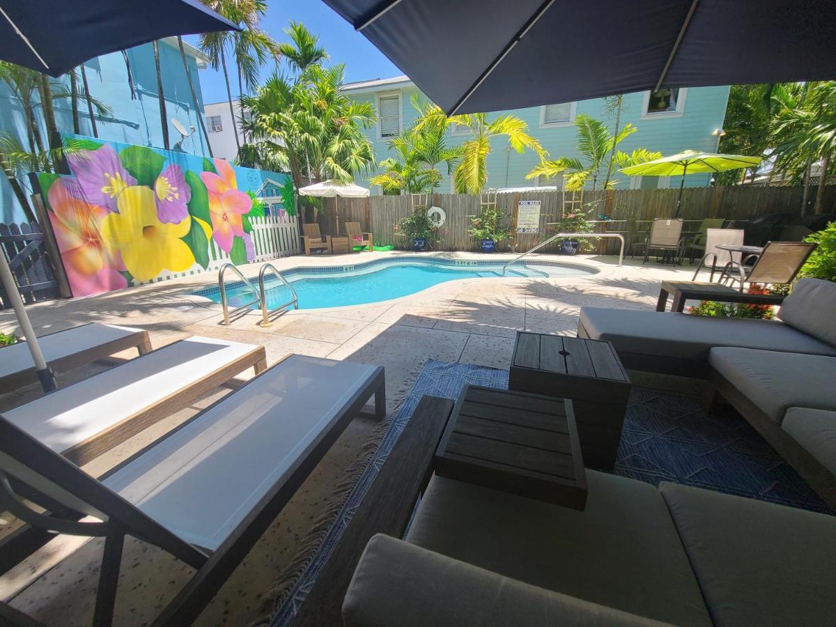 Duval Street Suite With Pool Key West Exteriör bild