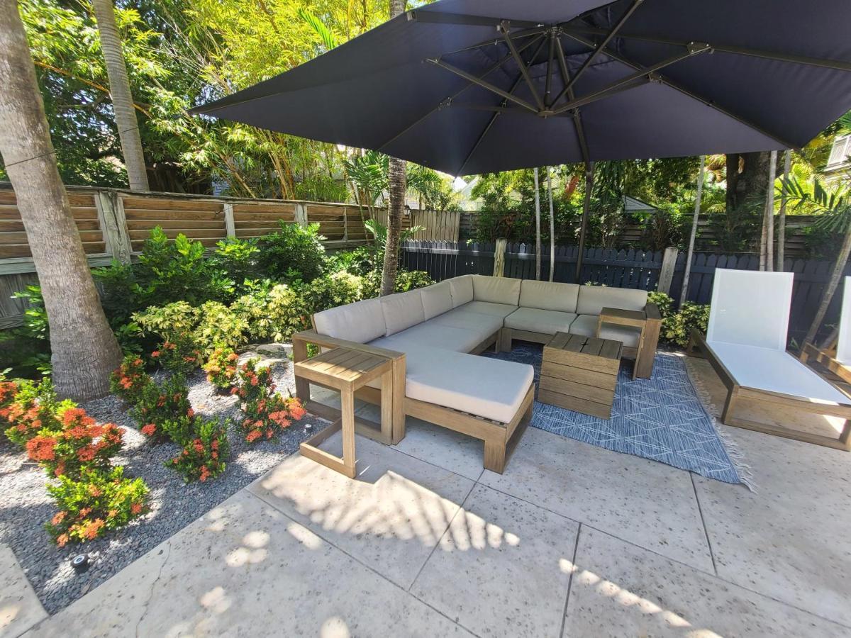 Duval Street Suite With Pool Key West Exteriör bild
